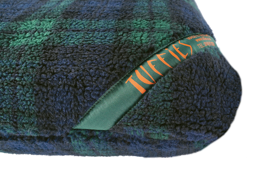 Black Watch Luxury Fleece Optional Washable Dog Bed Cover Corner View
