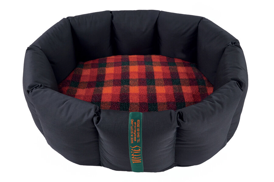 CLEARANCE. Full Extra Large Durasoft Black Nest with Autumn Check Thumbnail