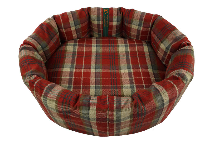 Winter Warm Optional Washable two Part Highland Tartan Nest Dog Bed Cover Above View