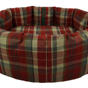 Winter Warm Optional Washable two Part Highland Tartan Nest Dog Bed Cover Side View