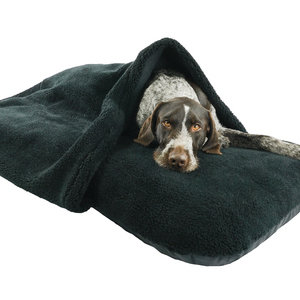 Black Luxury Fleece washable Tunnel Cove Anti Anxiety Dog Bed Cover Lifestyle German Pointer